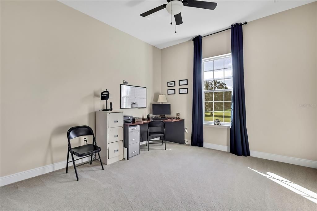 For Sale: $999,999 (4 beds, 3 baths, 2616 Square Feet)