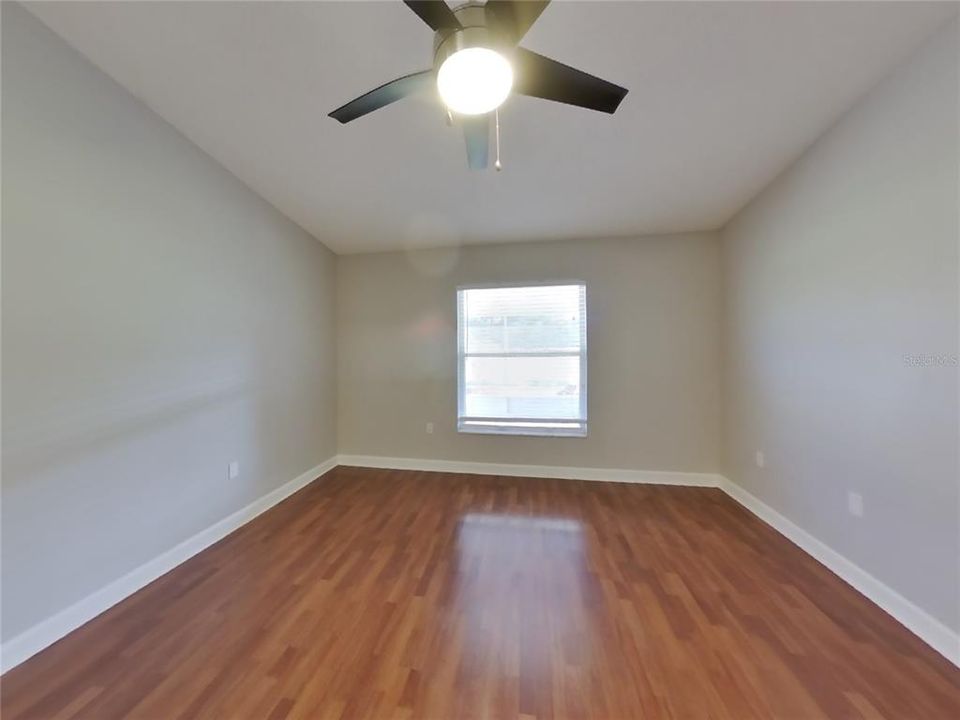 出租: $2,059 (3 贝兹, 2 浴室, 1639 平方英尺)