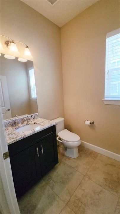 На продажу: $529,900 (3 спален, 2 ванн, 1920 Квадратных фут)