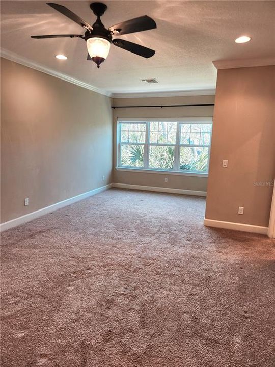 На продажу: $529,900 (3 спален, 2 ванн, 1920 Квадратных фут)