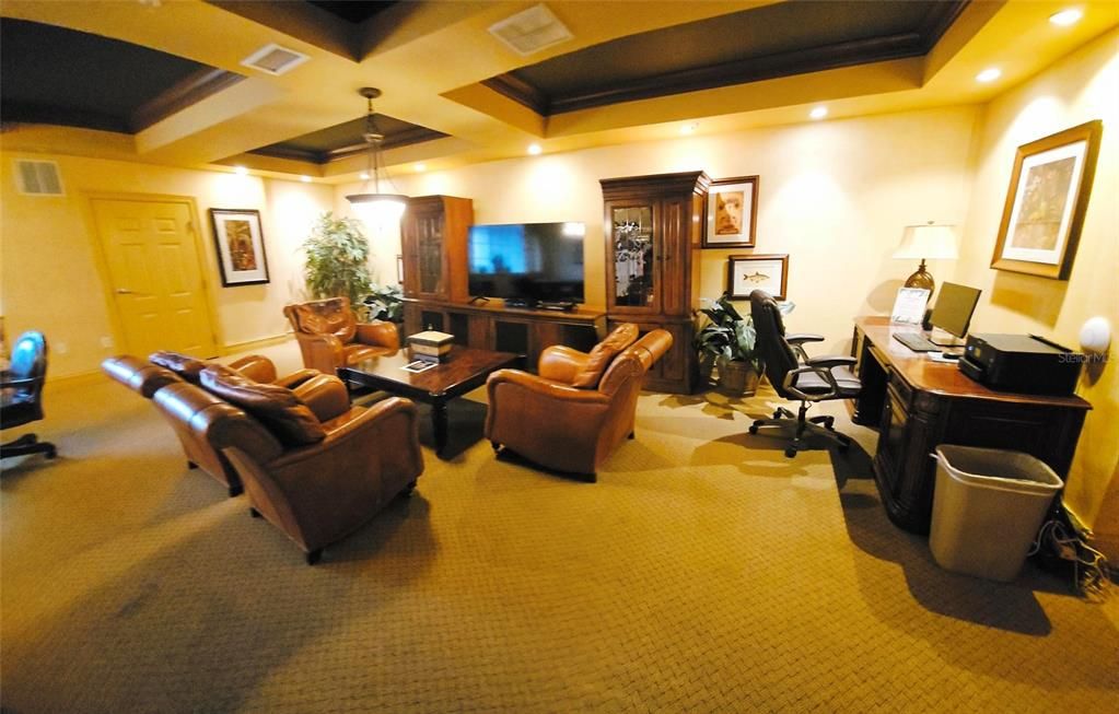 待售: $489,000 (2 贝兹, 2 浴室, 1051 平方英尺)