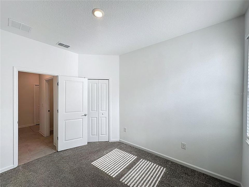 For Sale: $389,900 (4 beds, 2 baths, 1877 Square Feet)