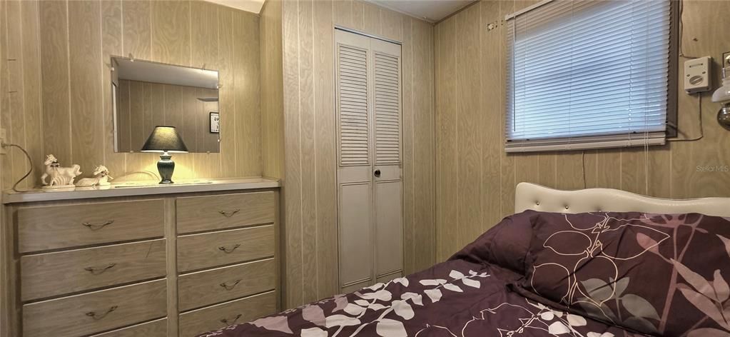 For Sale: $98,900 (2 beds, 1 baths, 754 Square Feet)