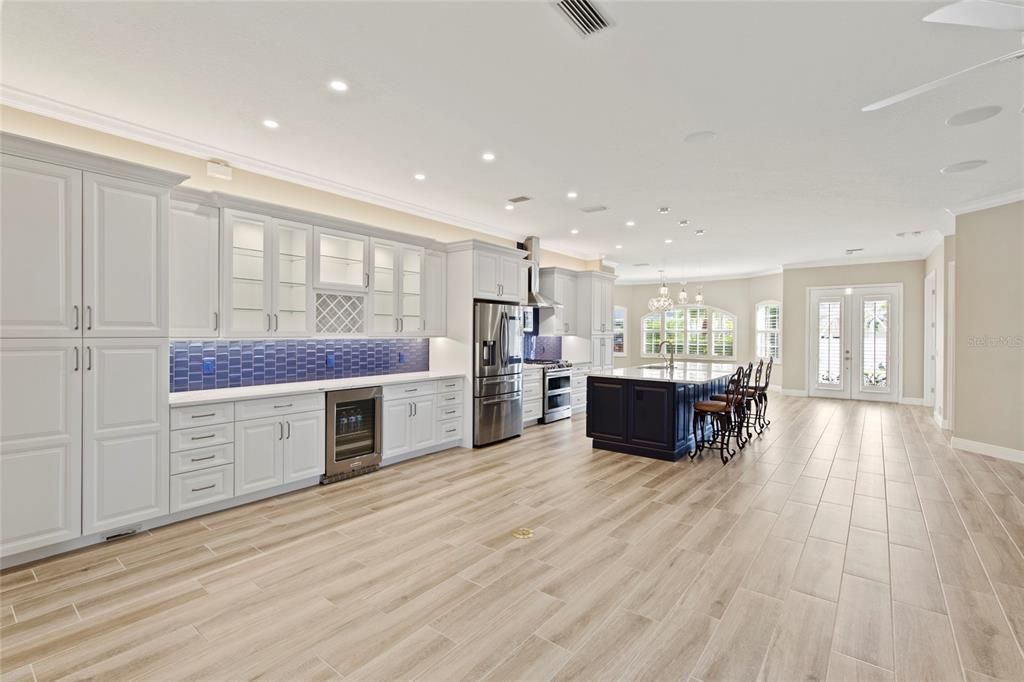 En Venta: $1,199,000 (3 camas, 2 baños, 2588 Pies cuadrados)