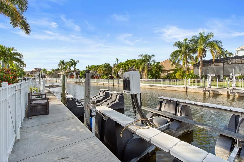 En Venta: $1,199,000 (3 camas, 2 baños, 2588 Pies cuadrados)