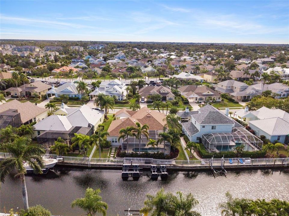 En Venta: $1,199,000 (3 camas, 2 baños, 2588 Pies cuadrados)