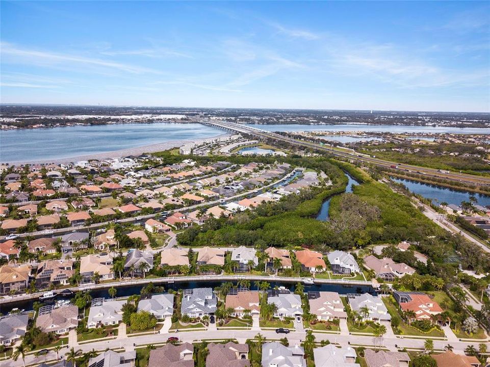 En Venta: $1,199,000 (3 camas, 2 baños, 2588 Pies cuadrados)