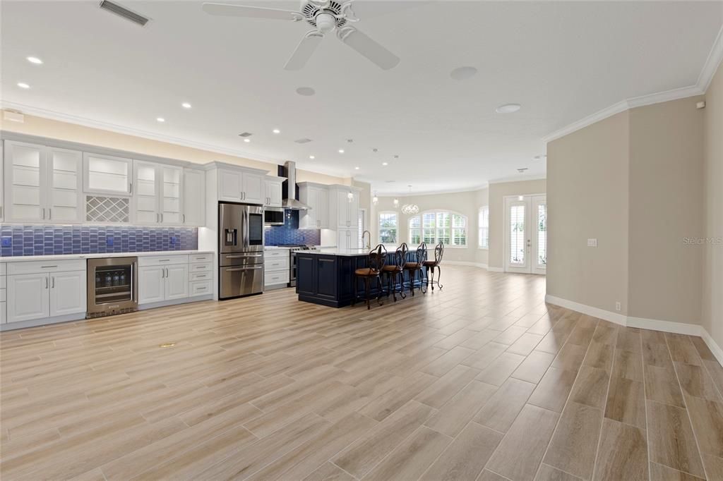 En Venta: $1,199,000 (3 camas, 2 baños, 2588 Pies cuadrados)