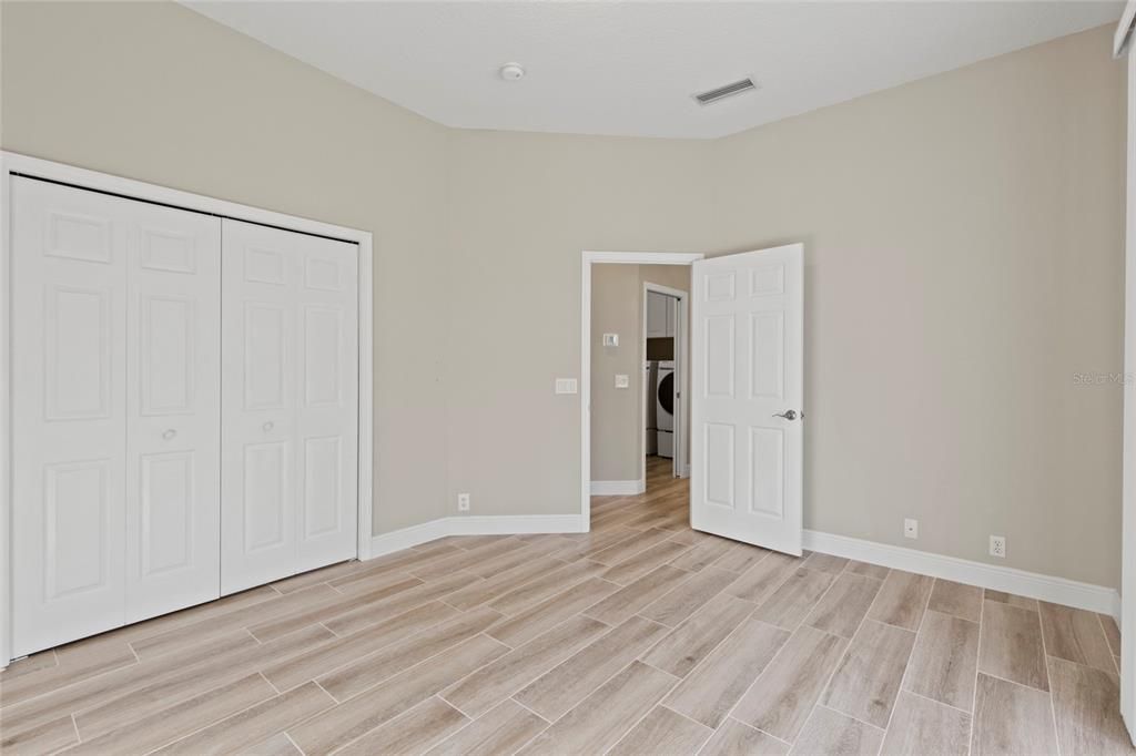 En Venta: $1,199,000 (3 camas, 2 baños, 2588 Pies cuadrados)