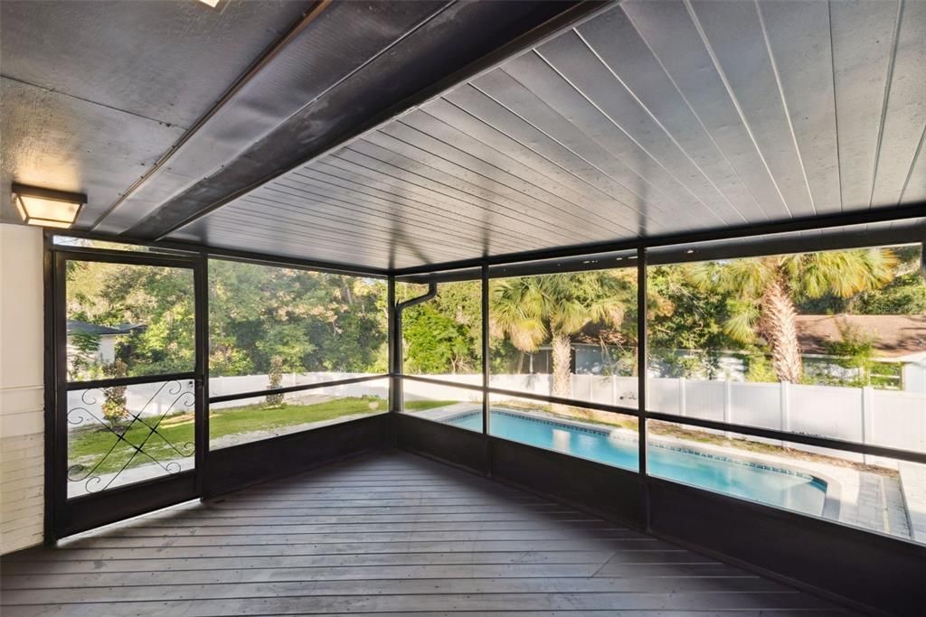 待售: $775,000 (4 贝兹, 3 浴室, 2590 平方英尺)