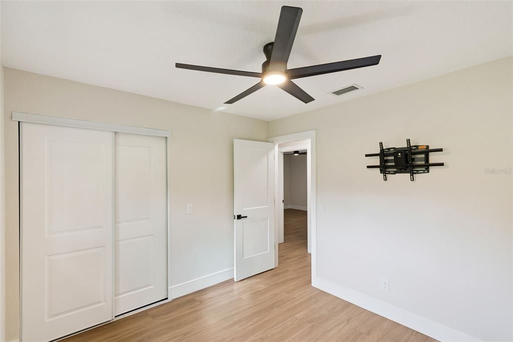 待售: $775,000 (4 贝兹, 3 浴室, 2590 平方英尺)