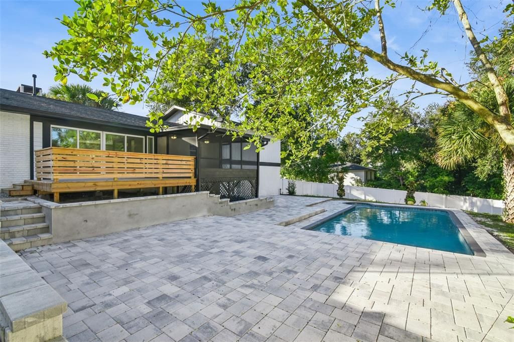 待售: $775,000 (4 贝兹, 3 浴室, 2590 平方英尺)