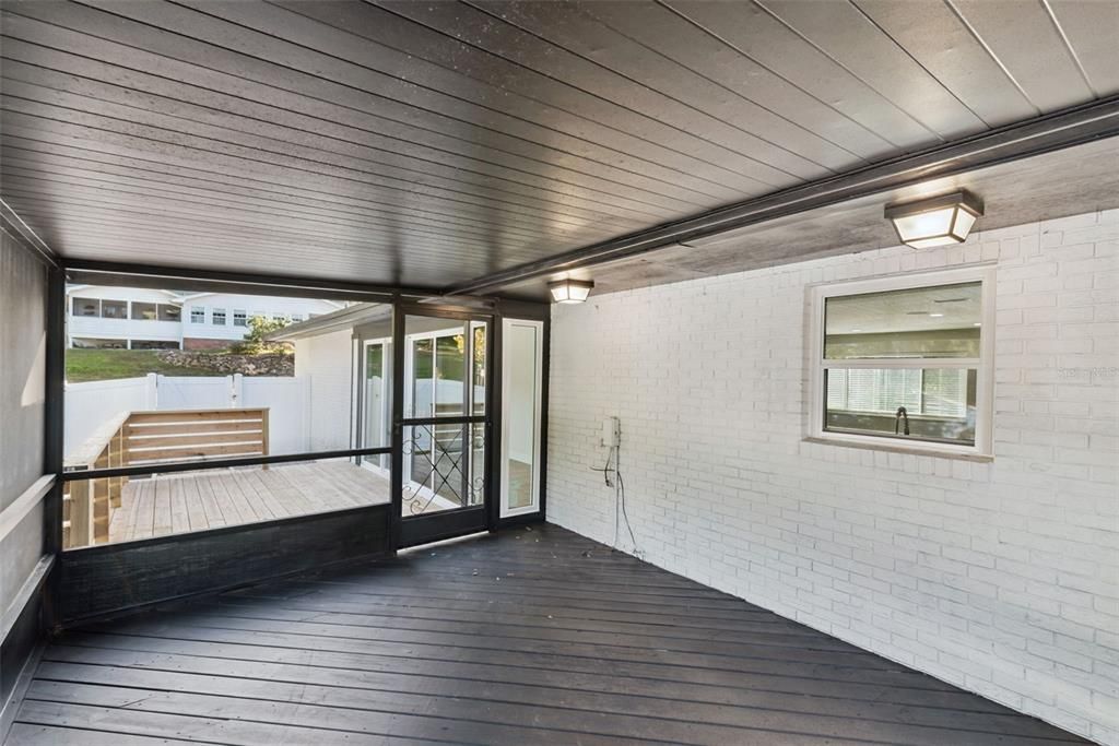 待售: $775,000 (4 贝兹, 3 浴室, 2590 平方英尺)