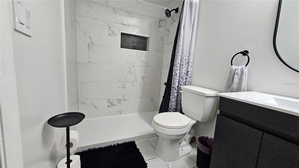 En Venta: $370,000 (3 camas, 2 baños, 1238 Pies cuadrados)