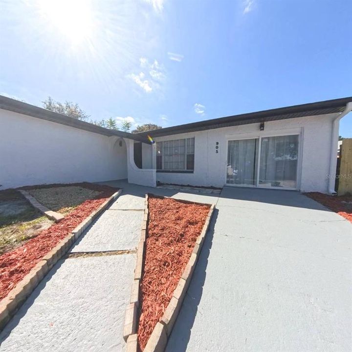 For Sale: $397,997 (3 beds, 2 baths, 1485 Square Feet)