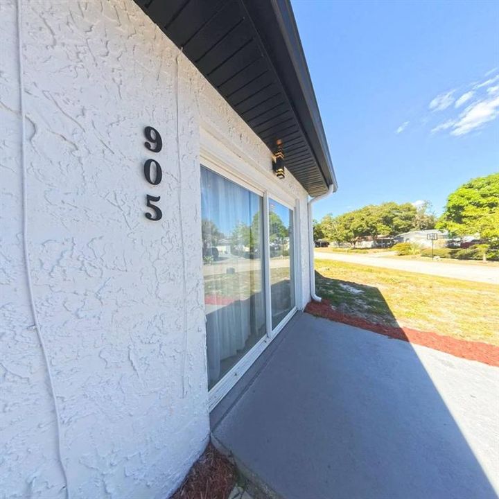 For Sale: $397,997 (3 beds, 2 baths, 1485 Square Feet)