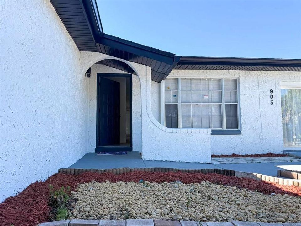 For Sale: $397,997 (3 beds, 2 baths, 1485 Square Feet)