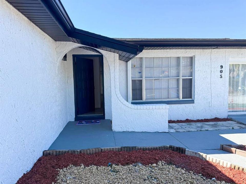 For Sale: $397,997 (3 beds, 2 baths, 1485 Square Feet)