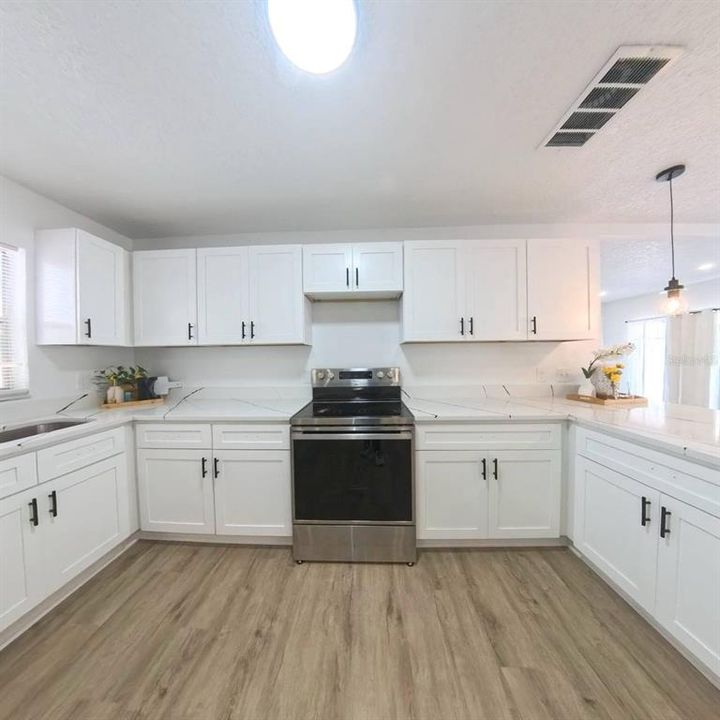 For Sale: $397,997 (3 beds, 2 baths, 1485 Square Feet)