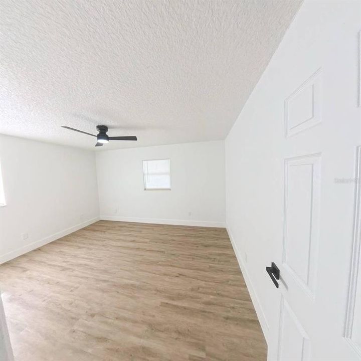 For Sale: $397,997 (3 beds, 2 baths, 1485 Square Feet)