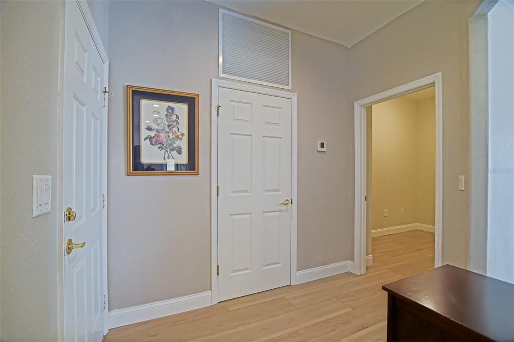 На продажу: $348,300 (2 спален, 2 ванн, 1870 Квадратных фут)