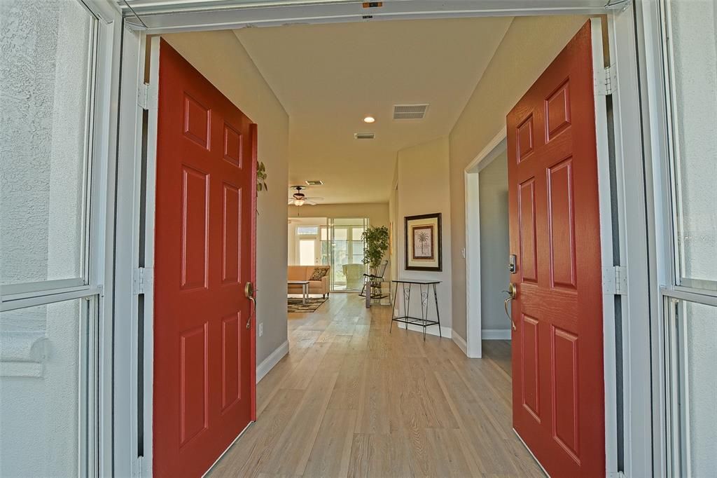 На продажу: $348,300 (2 спален, 2 ванн, 1870 Квадратных фут)