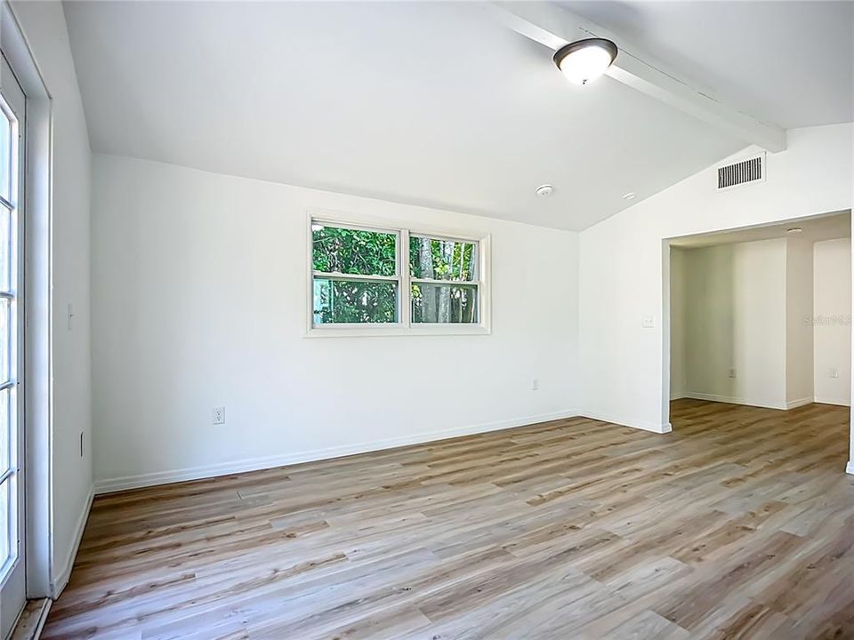 En Renta: $1,500 (2 camas, 1 baños, 744 Pies cuadrados)