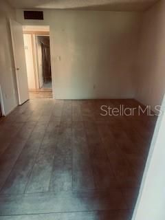 For Sale: $98,000 (1 beds, 1 baths, 672 Square Feet)