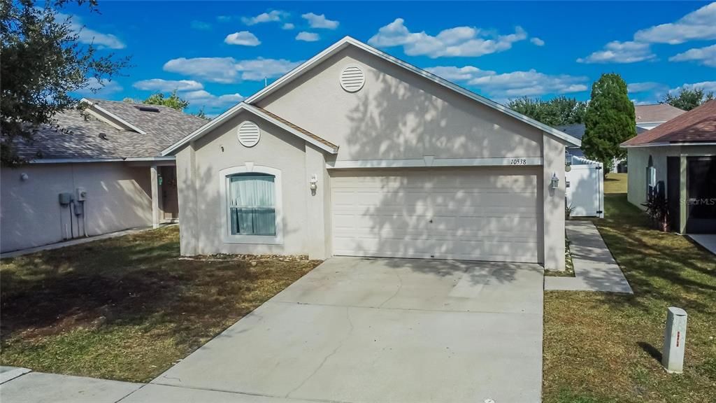 待售: $285,000 (3 贝兹, 2 浴室, 1292 平方英尺)