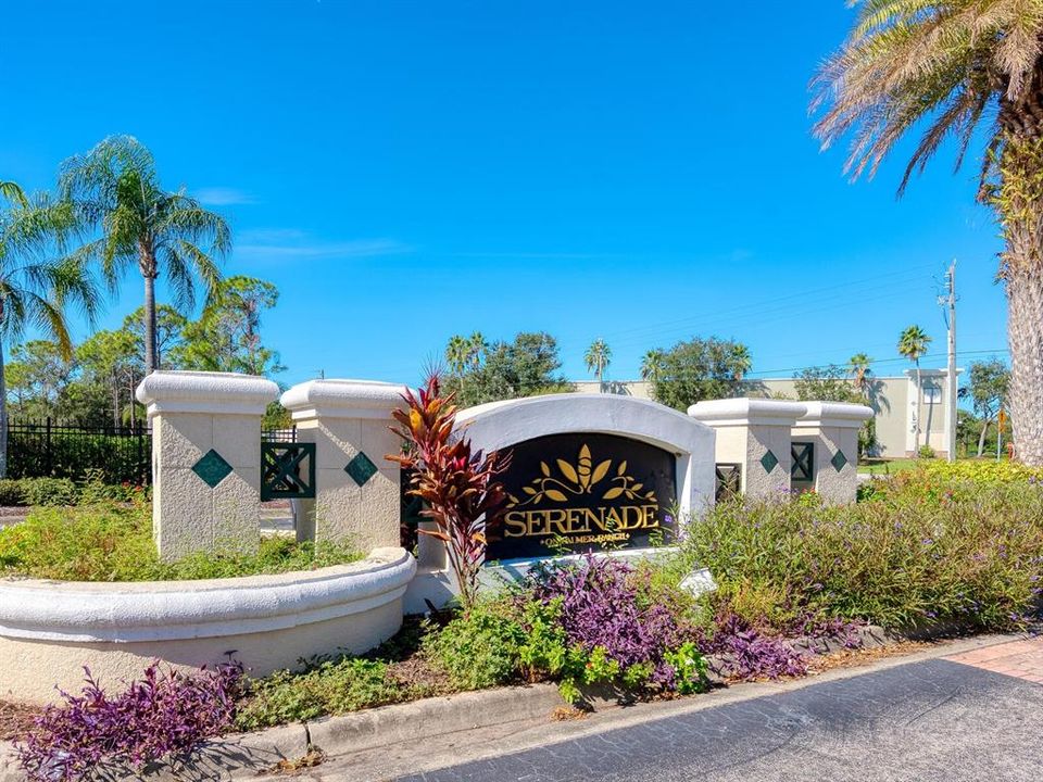 Active With Contract: $224,900 (1 beds, 1 baths, 843 Square Feet)