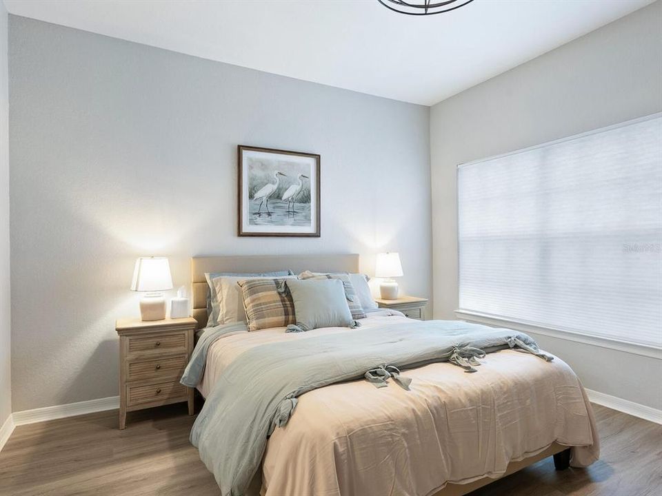 Active With Contract: $224,900 (1 beds, 1 baths, 843 Square Feet)