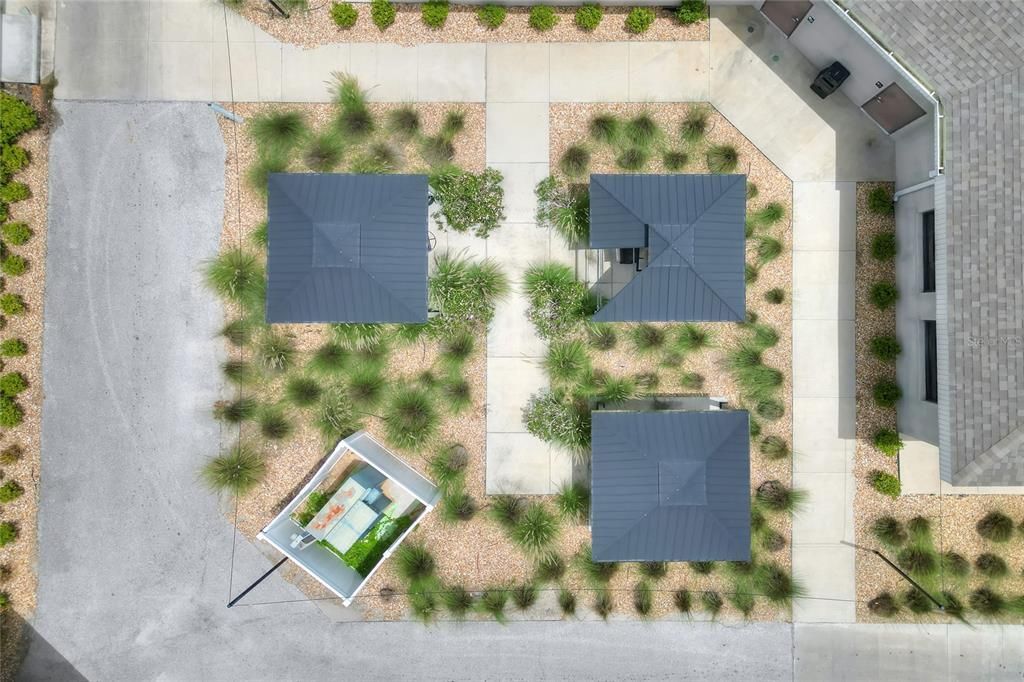 合同活跃: $274,000 (2 贝兹, 2 浴室, 1436 平方英尺)