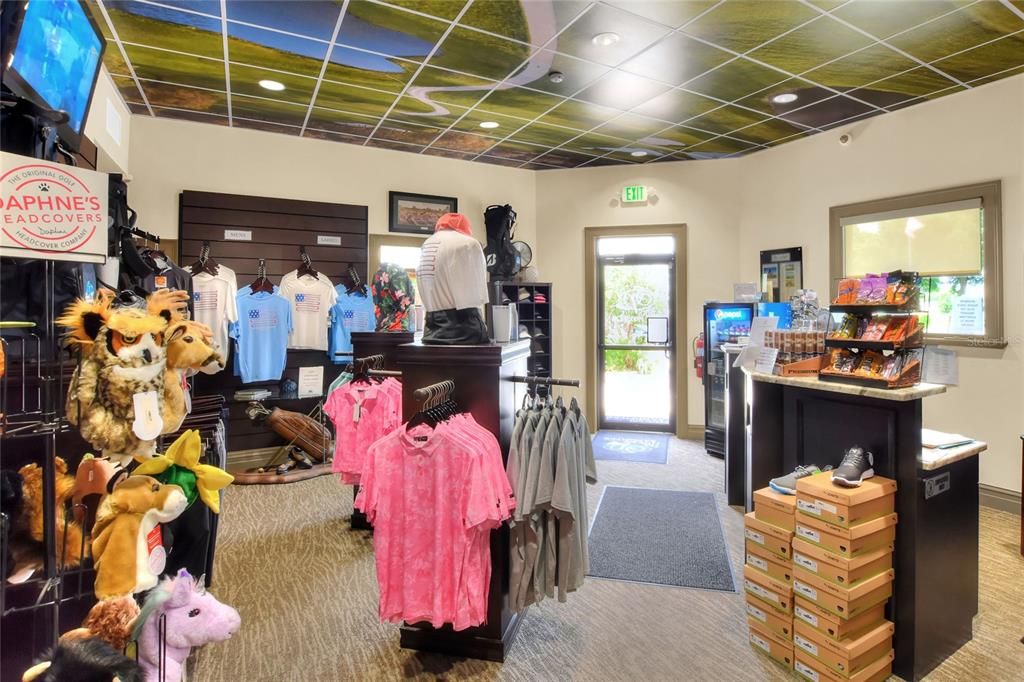 合同活跃: $274,000 (2 贝兹, 2 浴室, 1436 平方英尺)