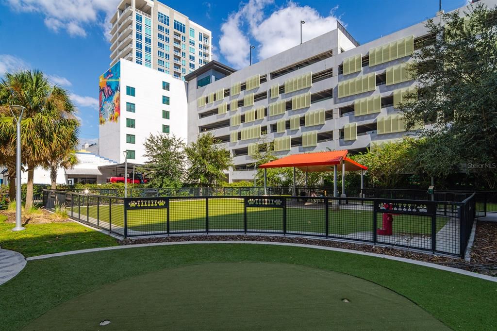 Activo con contrato: $649,999 (2 camas, 2 baños, 1634 Pies cuadrados)