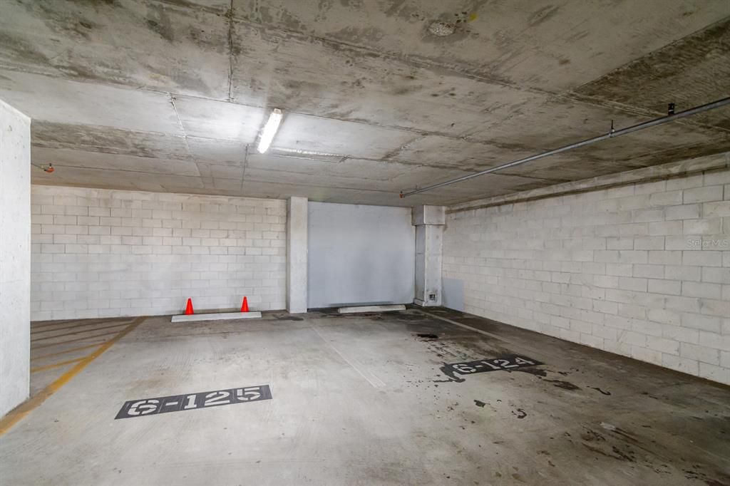 Activo con contrato: $649,999 (2 camas, 2 baños, 1634 Pies cuadrados)