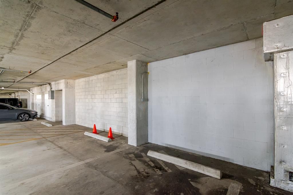 Activo con contrato: $649,999 (2 camas, 2 baños, 1634 Pies cuadrados)