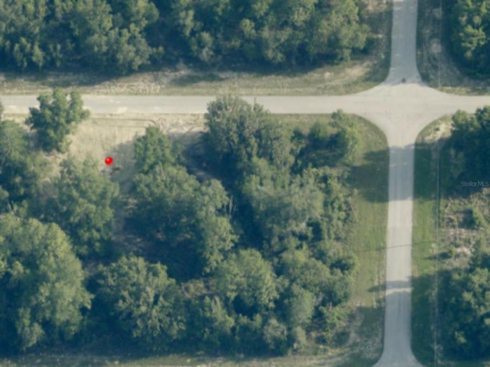 待售: $37,000 (0.23 acres)