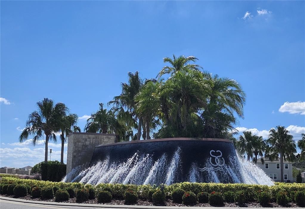 En Venta: $575,000 (3 camas, 3 baños, 2776 Pies cuadrados)