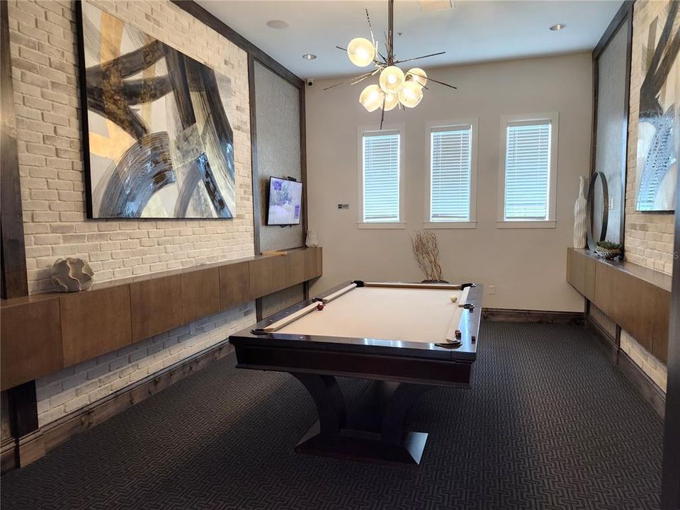 En Venta: $575,000 (3 camas, 3 baños, 2776 Pies cuadrados)