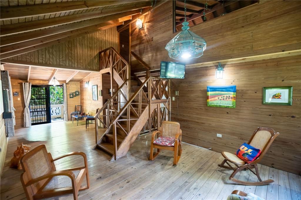 На продажу: $360,000 (3 спален, 3 ванн, 1700 Квадратных фут)