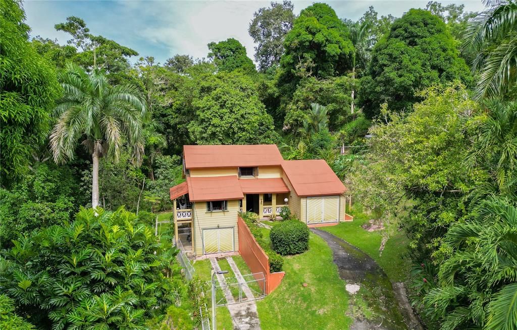 На продажу: $360,000 (3 спален, 3 ванн, 1700 Квадратных фут)