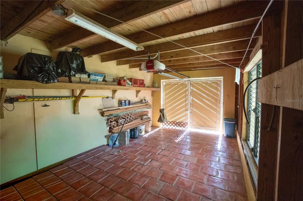 На продажу: $360,000 (3 спален, 3 ванн, 1700 Квадратных фут)