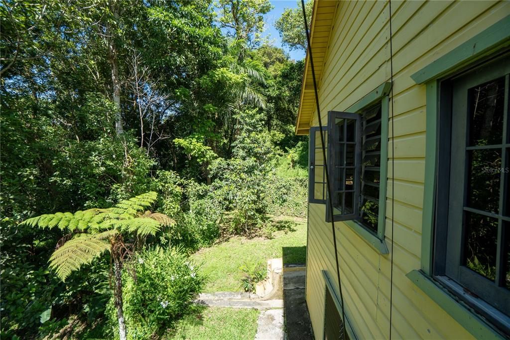 На продажу: $360,000 (3 спален, 3 ванн, 1700 Квадратных фут)