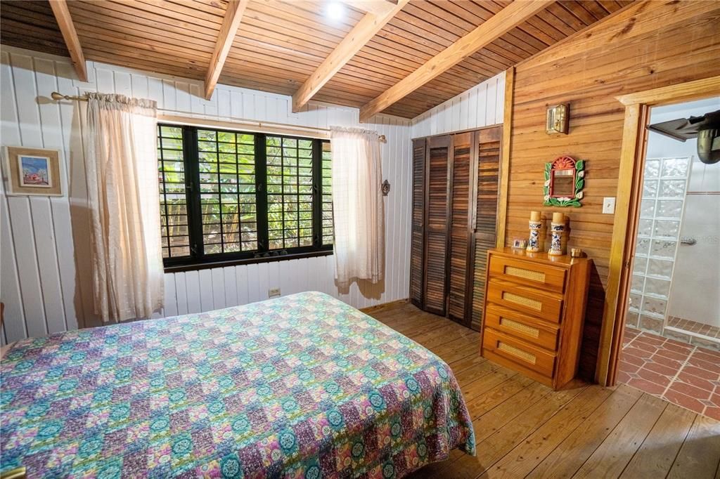 На продажу: $360,000 (3 спален, 3 ванн, 1700 Квадратных фут)