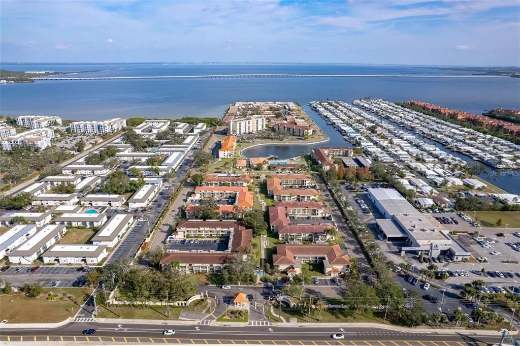 For Sale: $227,000 (2 beds, 2 baths, 1150 Square Feet)