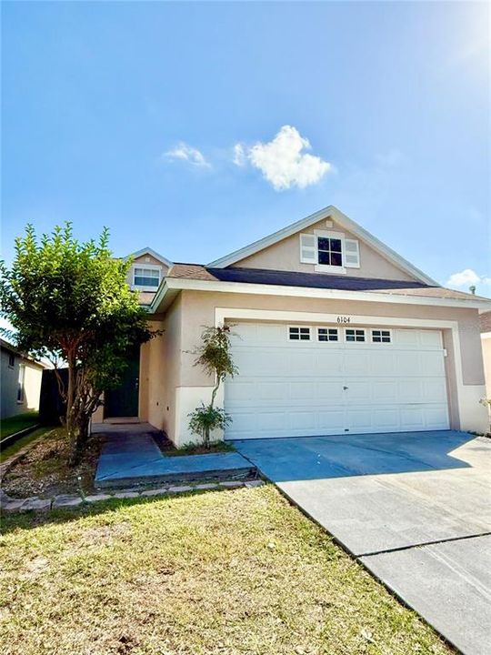 合同活跃: $2,150 (4 贝兹, 2 浴室, 1418 平方英尺)