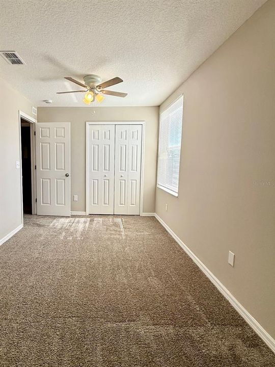 合同活跃: $2,150 (4 贝兹, 2 浴室, 1418 平方英尺)