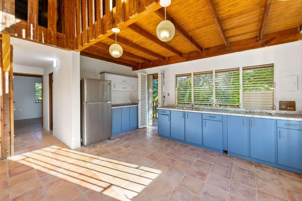 На продажу: $1,200,000 (3 спален, 3 ванн, 2974 Квадратных фут)