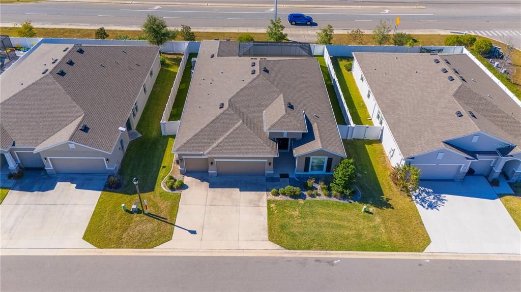 For Sale: $650,000 (4 beds, 3 baths, 2550 Square Feet)