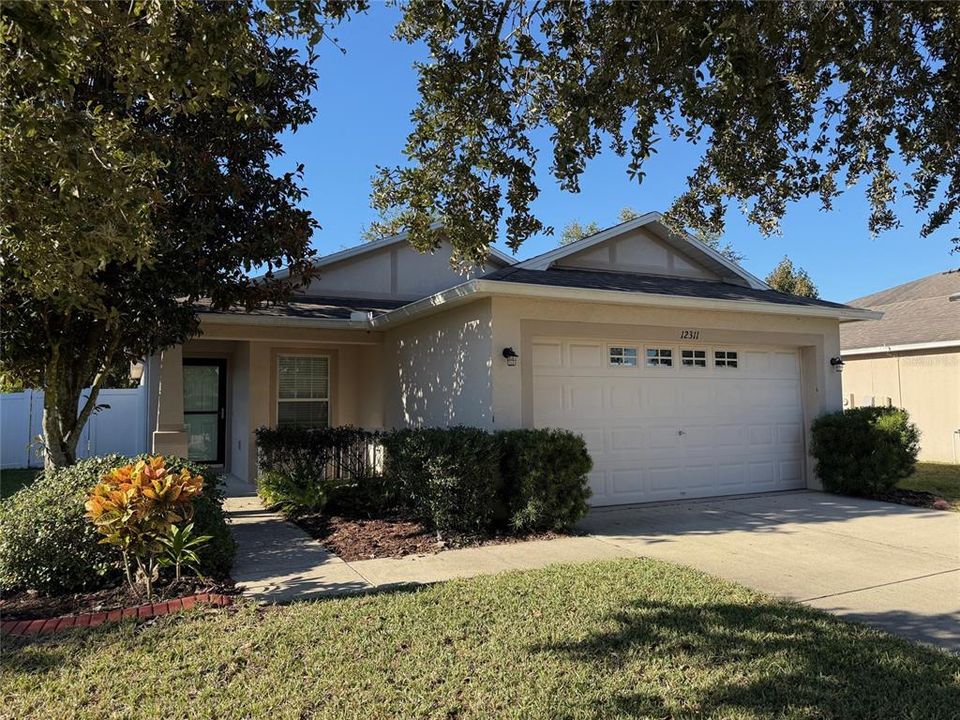 В аренду: $2,300 (3 спален, 2 ванн, 1503 Квадратных фут)